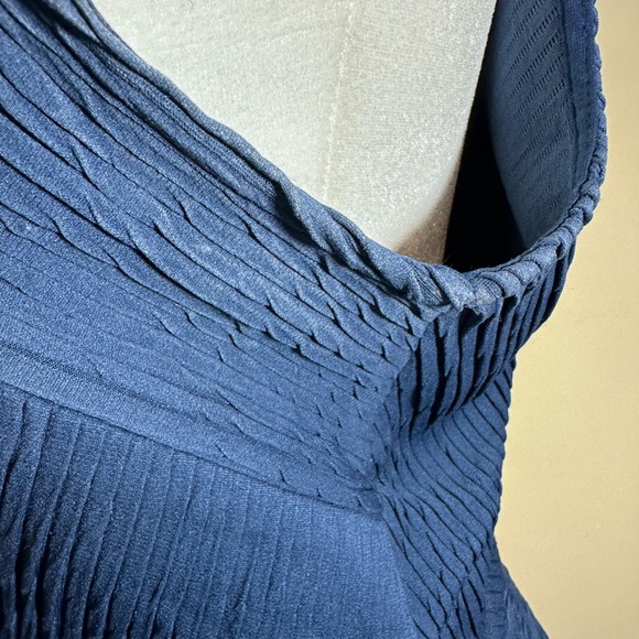 Navy Blue Pleated Ruched Bias Seam A-line Dress - Size L - Picture 8 of 8